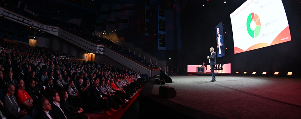 Conor Riordan Keynote UKISUG Connect 2025.jpg